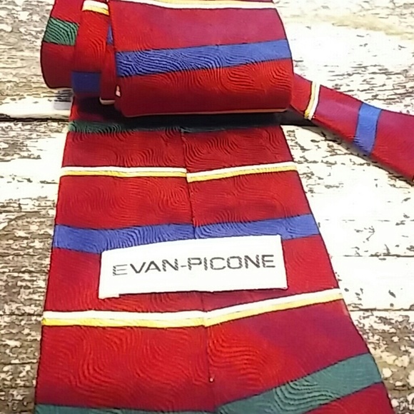 Evan Picone striped tie - Picture 2 of 2